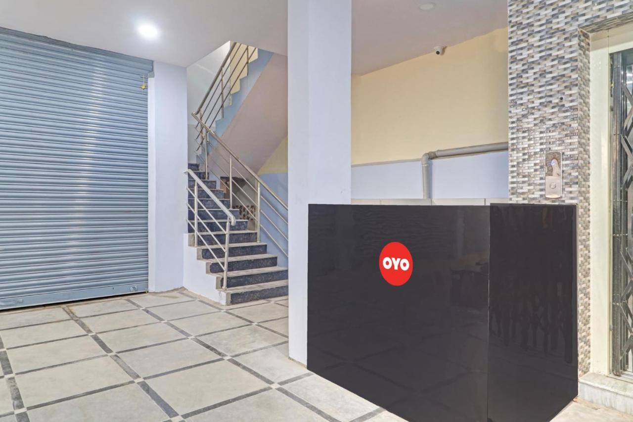 Super Hotel O Rbs Square Langer Houz Haidar Sahibguda Exterior foto
