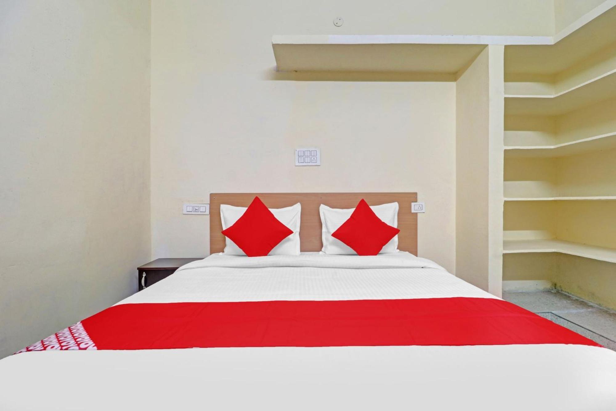 Super Hotel O Rbs Square Langer Houz Haidar Sahibguda Exterior foto