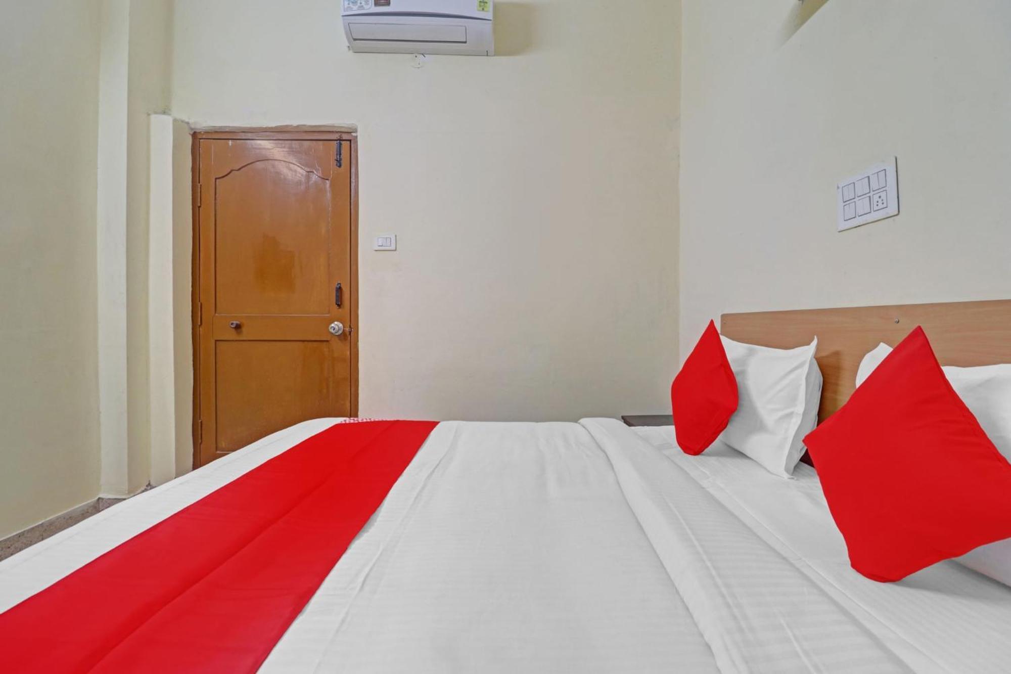 Super Hotel O Rbs Square Langer Houz Haidar Sahibguda Exterior foto